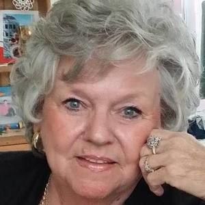 Meet your Posher, Bobbi